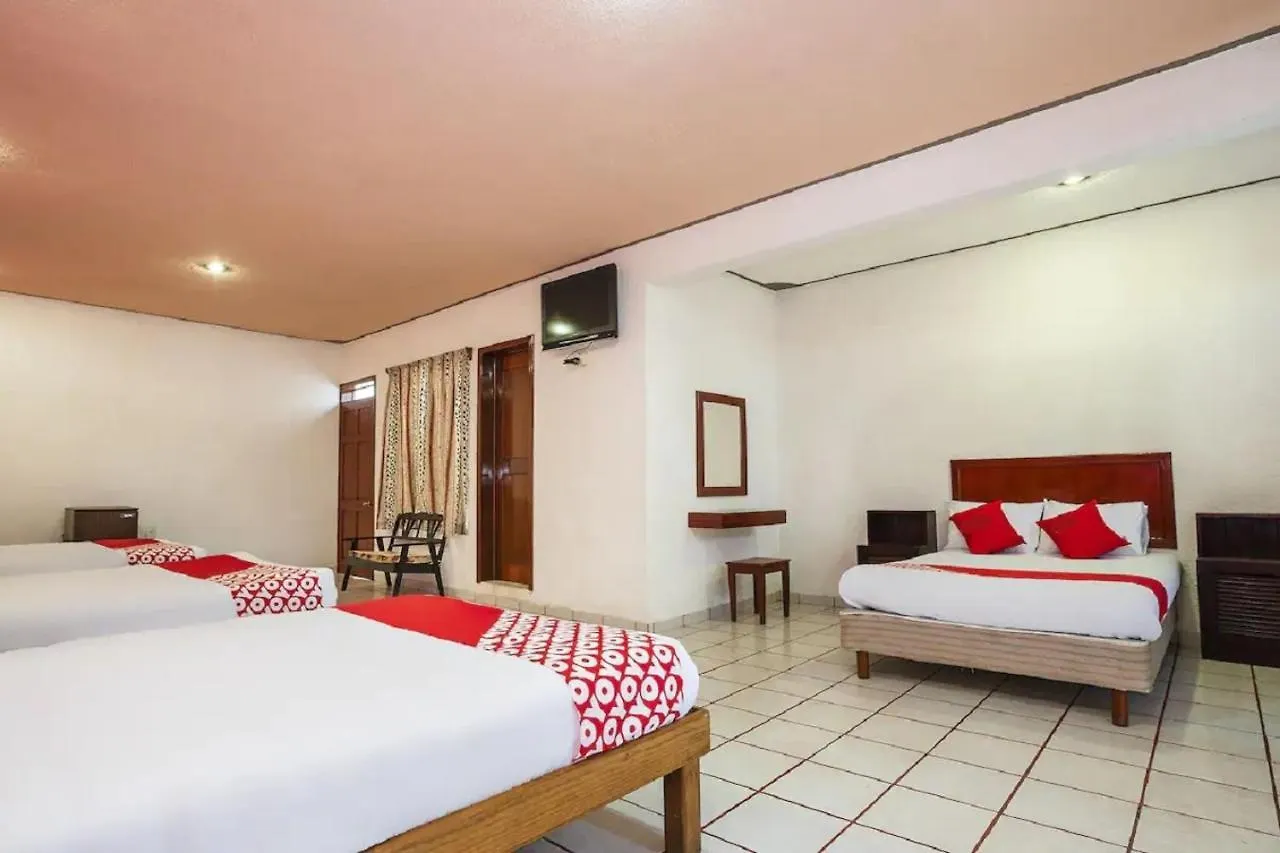 Hotel Nachancan チェトゥマル メキシコ