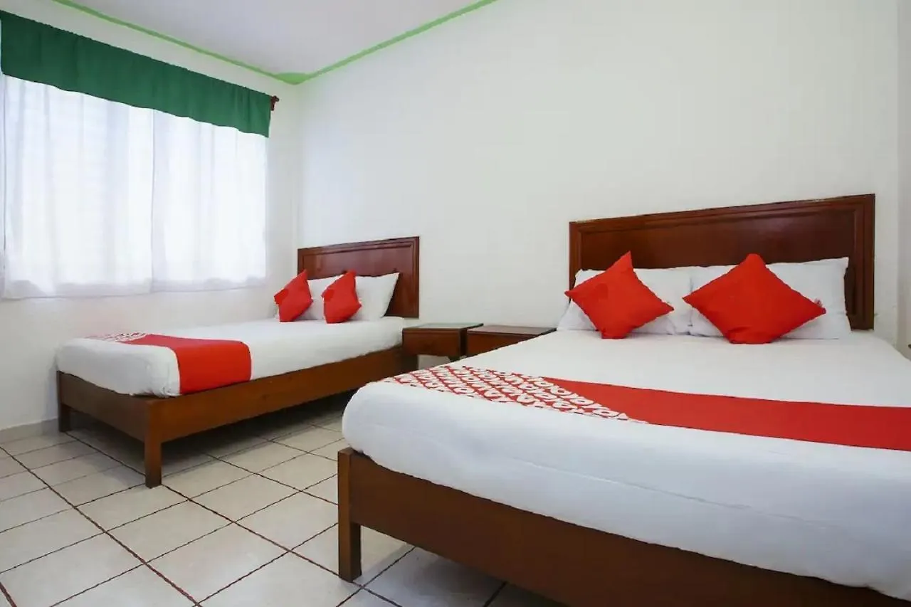 Hotel Nachancan チェトゥマル